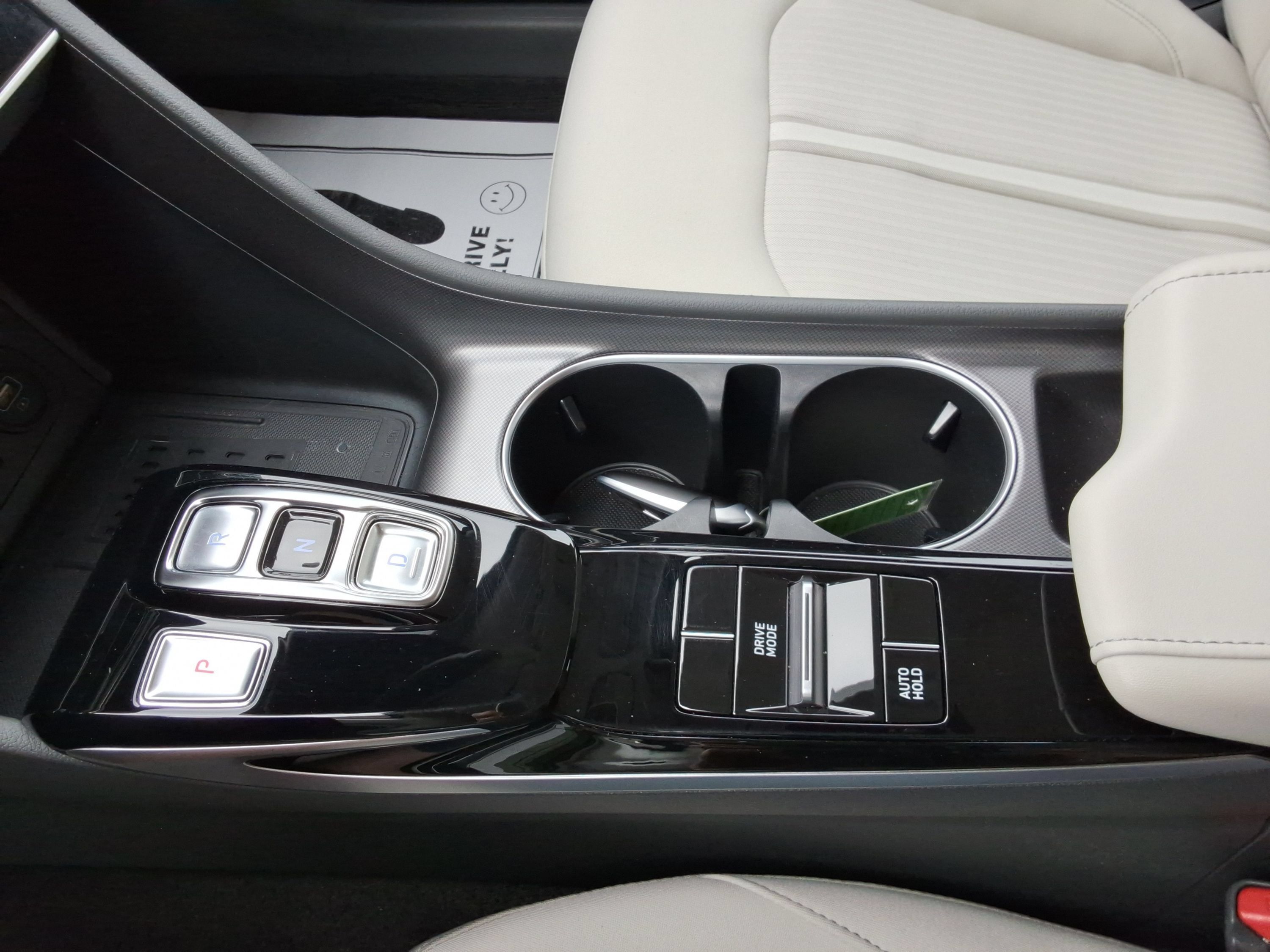 Used 2023 Hyundai Sonata SEL w/ Convenience Package FWD image 18