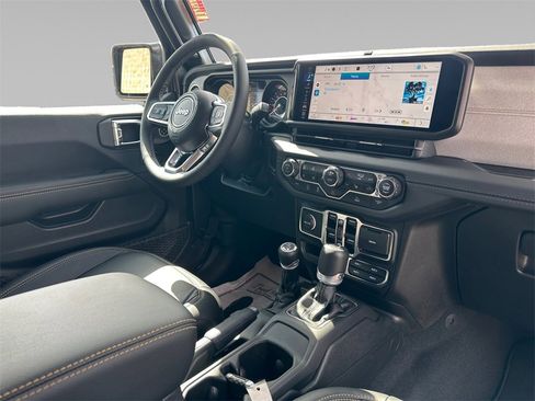 New 2025 Jeep Wrangler Sahara image 20