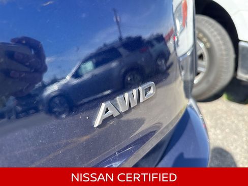 Certified 2025 Nissan Rogue SV AWD/4WD image 12