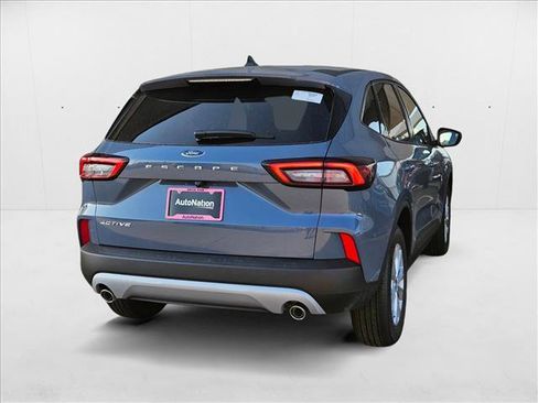 New 2025 Ford Escape Active image 2