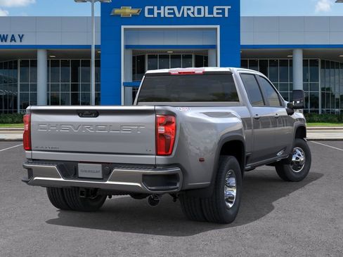 New 2026 Chevrolet Silverado 3500 LT AWD/4WD image 4