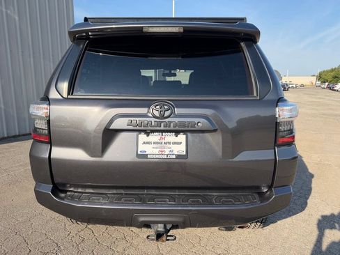 Used 2019 Toyota 4Runner SR5 Premium AWD/4WD image 6