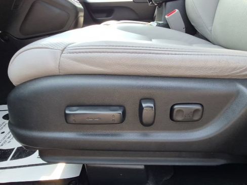 Used 2015 Honda CR-V EX-L image 11
