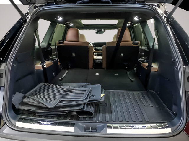 New 2026 Toyota Grand Highlander AWD Hybrid image 25