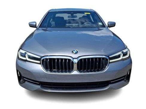 Used 2023 BMW 530i xDrive w/ Convenience Package AWD/4WD image 2