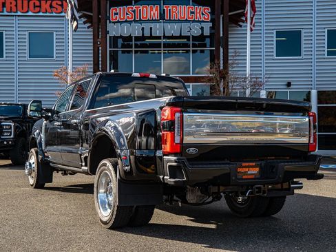 Used 2026 Ford F450 Platinum w/ Platinum Plus Package image 6