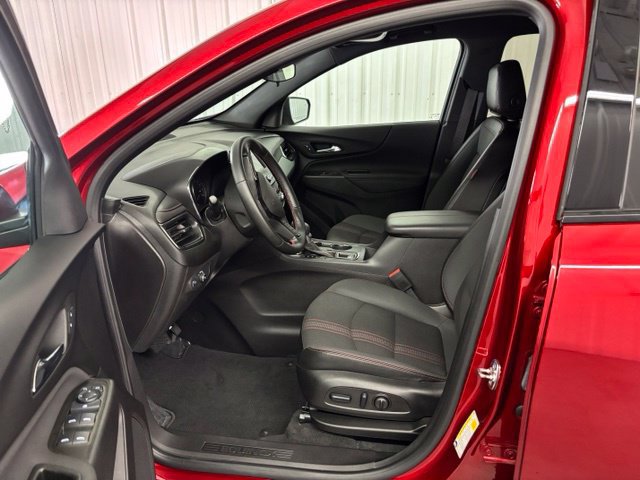 Used 2024 Chevrolet Equinox RS FWD image 2