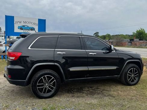 Used 2012 Jeep Grand Cherokee Overland image 9
