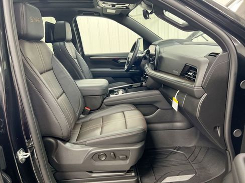 New 2026 Chevrolet Tahoe High Country AWD/4WD image 23