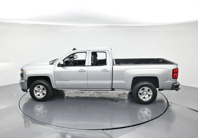 Used 2018 Chevrolet Silverado 1500 LT RWD image 40