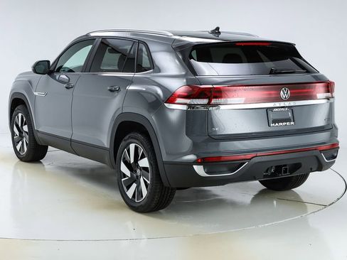 New 2026 Volkswagen Atlas Cross Sport SE image 46