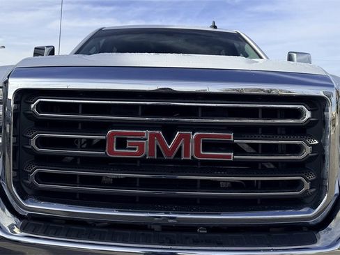 Used 2016 GMC Sierra 2500 SLT w/ Duramax Plus Package image 39