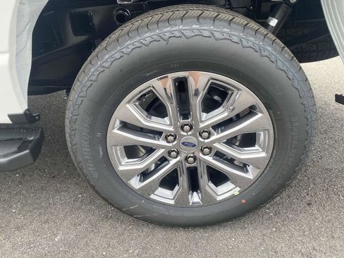 New 2025 Ford F150 Lariat w/ Equipment Group 502A High image 7