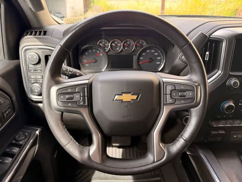 Used 2019 Chevrolet Silverado 1500 LTZ w/ LTZ Plus Package AWD/4WD image 14