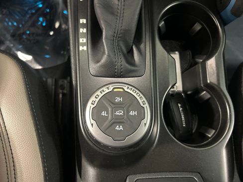 Used 2022 Ford Bronco Wildtrak AWD/4WD image 19