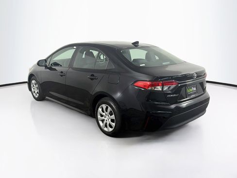 Used 2025 Toyota Corolla LE FWD image 5