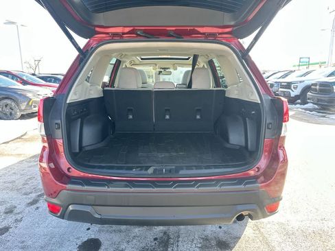 Used 2020 Subaru Forester Premium image 36