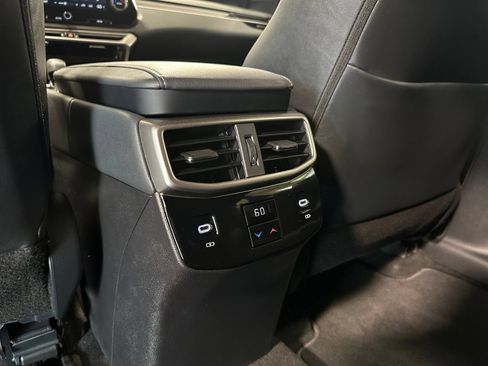 Used 2025 Lexus RX 350 FWD w/ Technology Package image 36