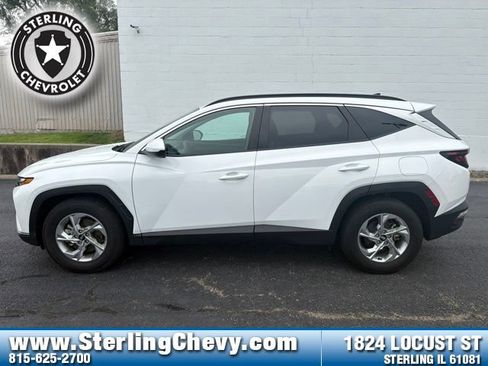 Used 2024 Hyundai Tucson SEL FWD image 2