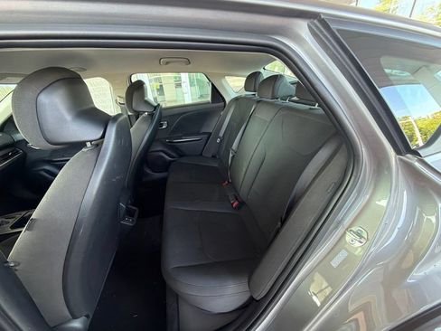 Used 2026 Kia K4 FWD image 12