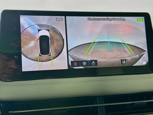 New 2026 INFINITI QX60 Luxe image 18