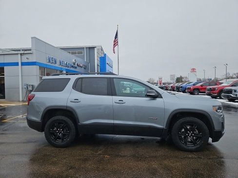 Certified 2023 GMC Acadia AT4 image 15