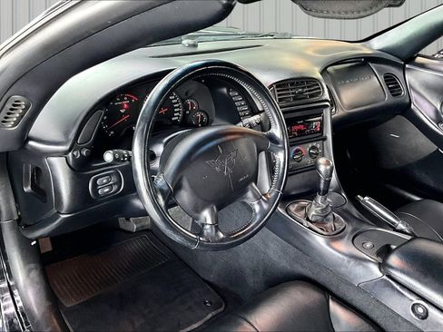 Used 1999 Chevrolet Corvette Coupe RWD image 14
