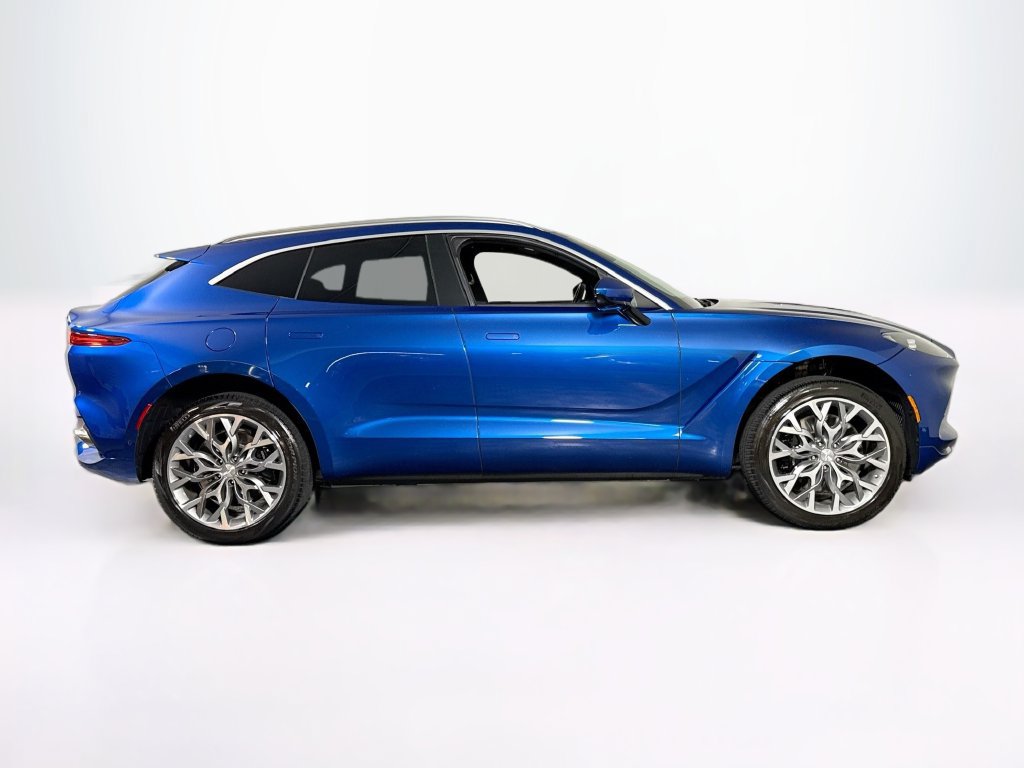 Used 2023 Aston Martin DBX AWD/4WD image 8