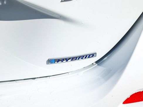 Used 2025 Honda Civic Sport image 12