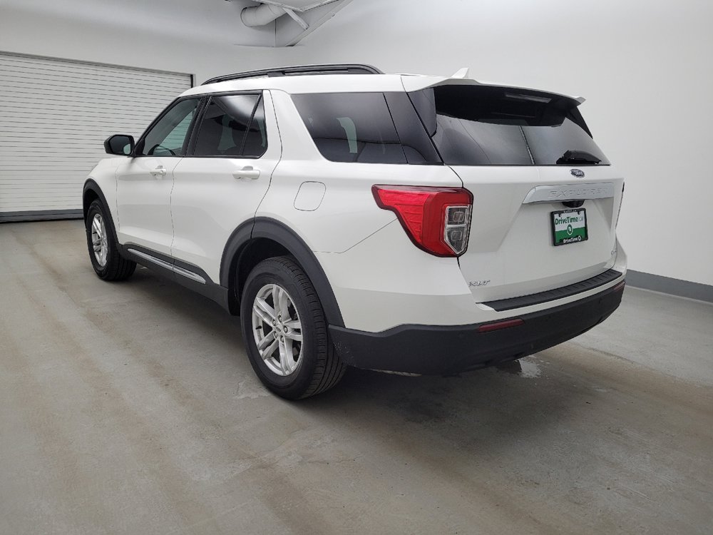 Used 2022 Ford Explorer XLT AWD/4WD image 5