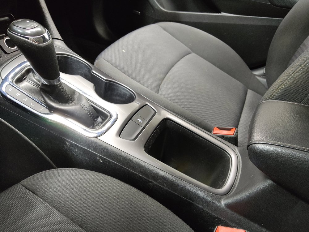 Used 2016 Chevrolet Cruze LT w/ Sun And Sound Package FWD image 26