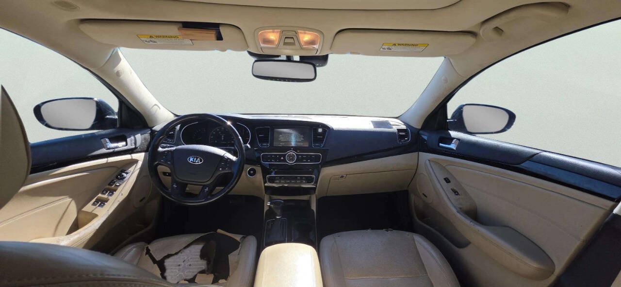 Used 2014 Kia Cadenza Premium w/ Technology Package FWD image 8