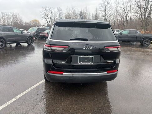Used 2023 Jeep Grand Cherokee L Laredo image 6