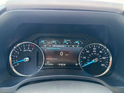Used 2018 Ford Expedition Limited w/ Equipment Group 301A RWD image 9