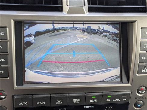 Used 2015 Lexus GX 460 image 13