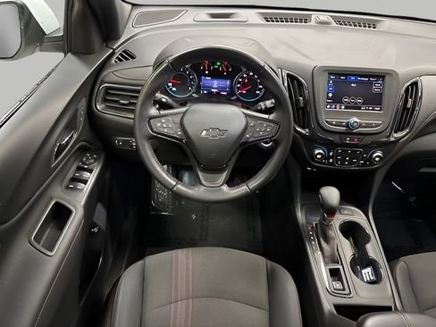 Used 2022 Chevrolet Equinox RS image 11