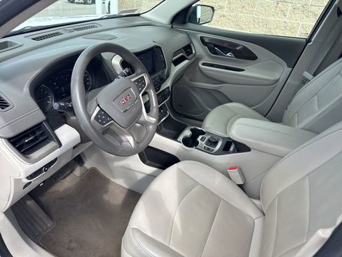 Used 2018 GMC Terrain Denali w/ Advanced Safety Package image 11