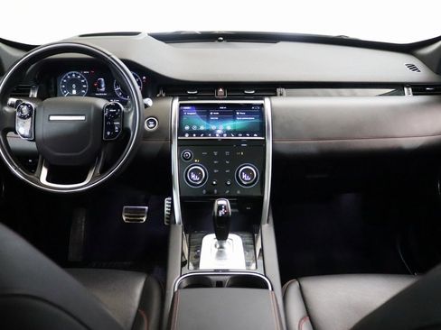 Used 2020 Land Rover Discovery Sport SE R-Dynamic image 17