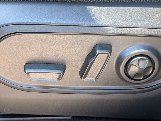 New 2026 Jeep Grand Cherokee Altitude RWD image 22