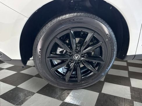 New 2026 Acura RDX SH-AWD image 11
