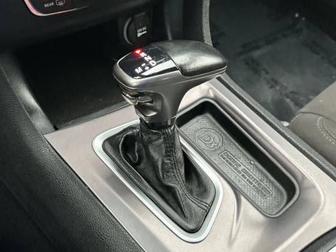 Used 2020 Dodge Charger Scat Pack w/ Dynamics Package image 32