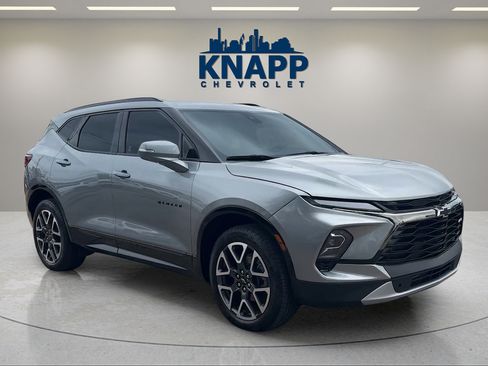 Used 2025 Chevrolet Blazer RS FWD image 7