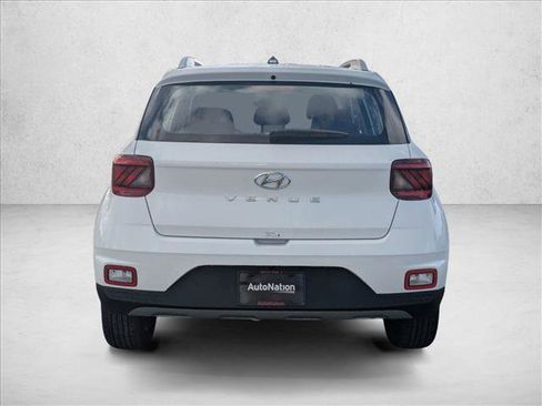 New 2026 Hyundai Venue SEL image 6
