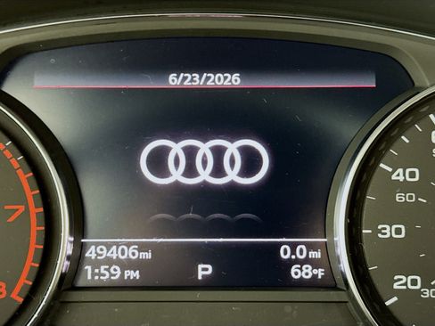 Used 2023 Audi Q5 2.0T Premium w/ Convenience Package AWD/4WD image 16