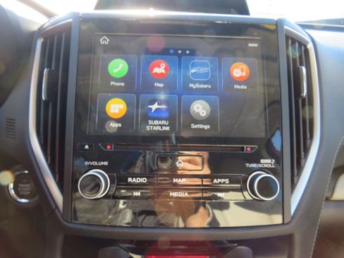 Used 2023 Subaru Forester Limited image 18