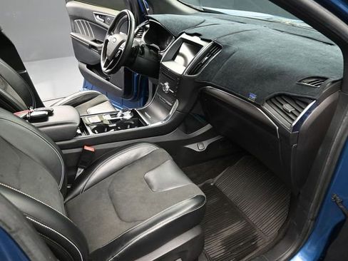 Used 2019 Ford Edge ST w/ Convenience Package image 21