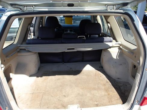 Used 2007 Subaru Forester 2.5X w/ Popular Equipment Group 1G AWD/4WD image 11