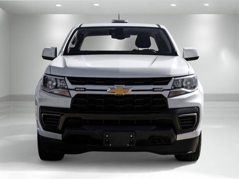 Used 2021 Chevrolet Colorado LT w/ Fleet Safety Package image 2