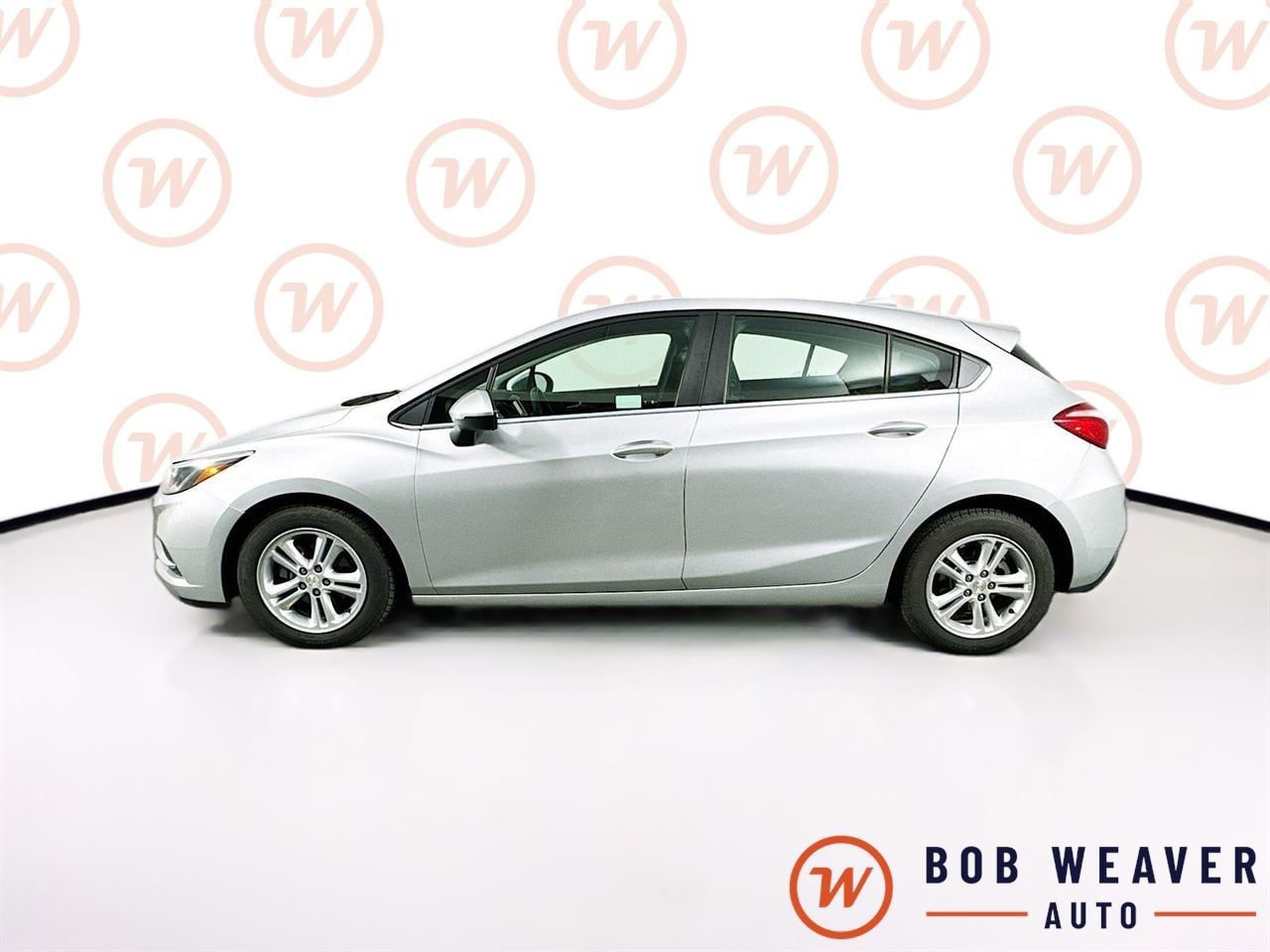 Used 2018 Chevrolet Cruze LT FWD image 4