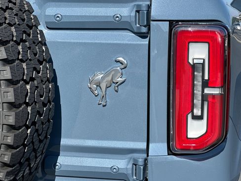 New 2025 Ford Bronco Outer Banks w/ Sasquatch Package image 26